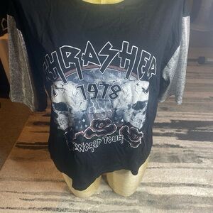 Thrasher Black and Silver woman’s cropped top